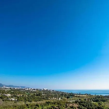 Villa Carmen Menyber Nerja