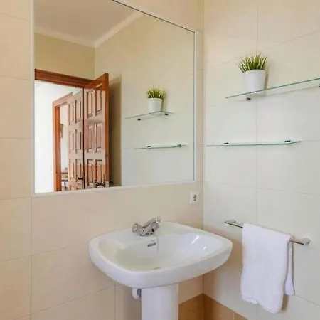 Villa Carmen Menyber