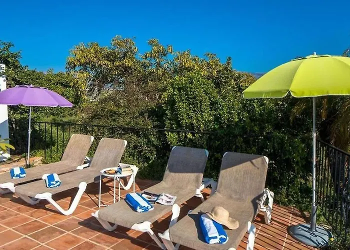 Βίλα Carmen Menyber *